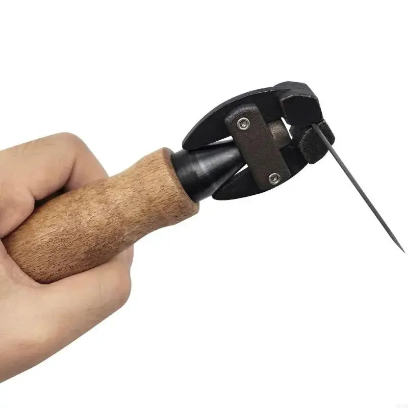 Ergonomic Wooden Grip Clamp 1.2cm Jaw Capacity Carbon Steel Hand Vise Tool
