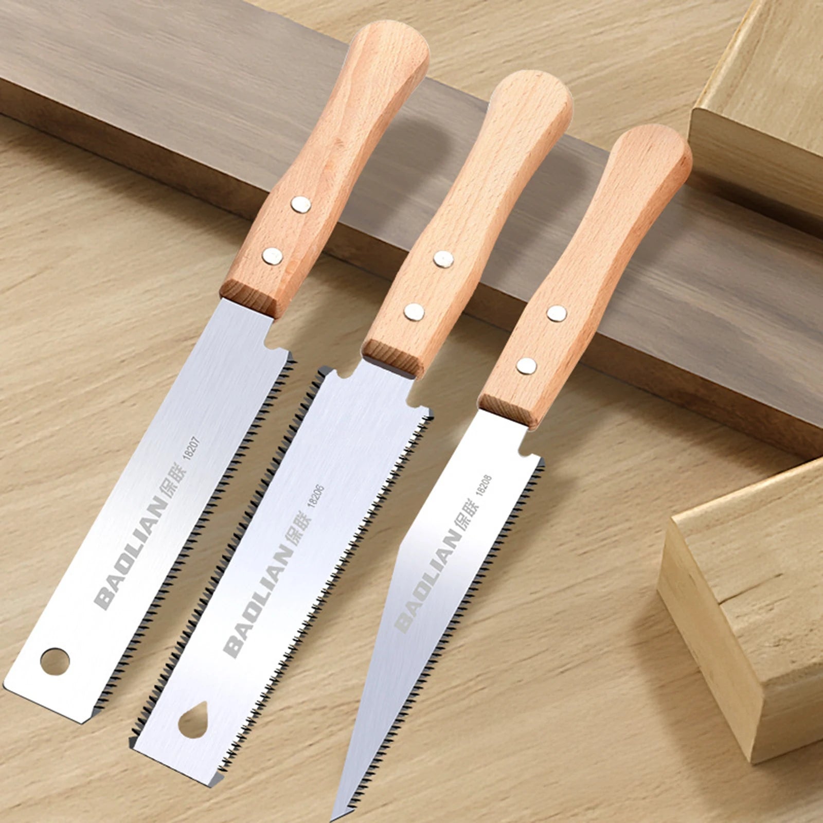 Hand Saw Woodworking Tools Sharp Woodworking Hand Saw Household DIY Tool Light Wood Saw Cutting Tool for Home Garden Projects